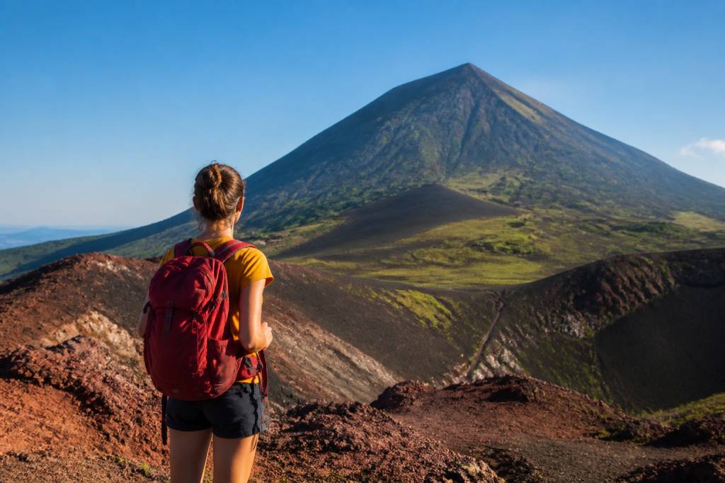 Activités volcan : idées à faire près des volcans d’Europe